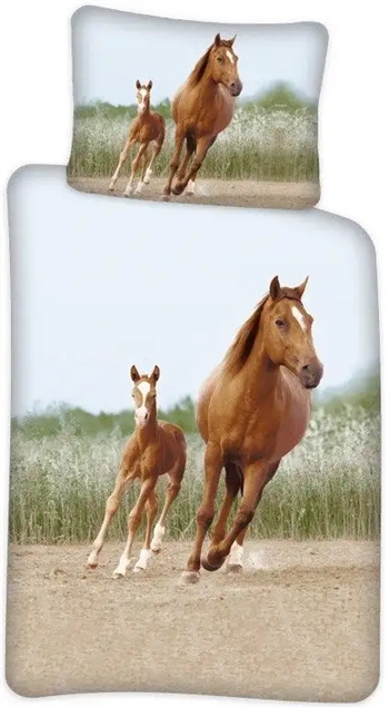 Billede af Junior heste sengetøj 100x140 cm - Sengesæt med hest og føl - 100% bomuld