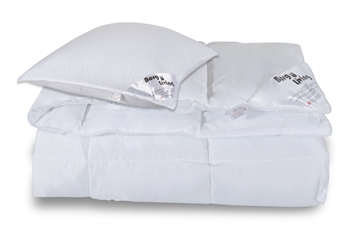 Fiberdyne 150x210 Cm Helårsdyne Microfiber Dyne Fra Borg Living