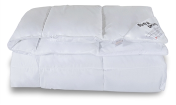 Fiberdyne 200x220 Cm Helårsdyne Microfiber Dyne Fra Borg Living