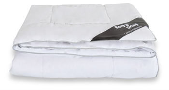 Billede af Dobbeltdyne 240x220 cm - Temperaturregulerende silkedyne - 100% Mulberry silke - Helårs Lun king size dyne