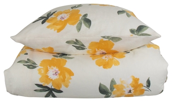 Se Flonel sengetøj - 200x220 cm - Blomstret sengetøj - 100% Bomuld - Gardenia gul - Nordstrand Home sengesæt hos Dynezonen.dk